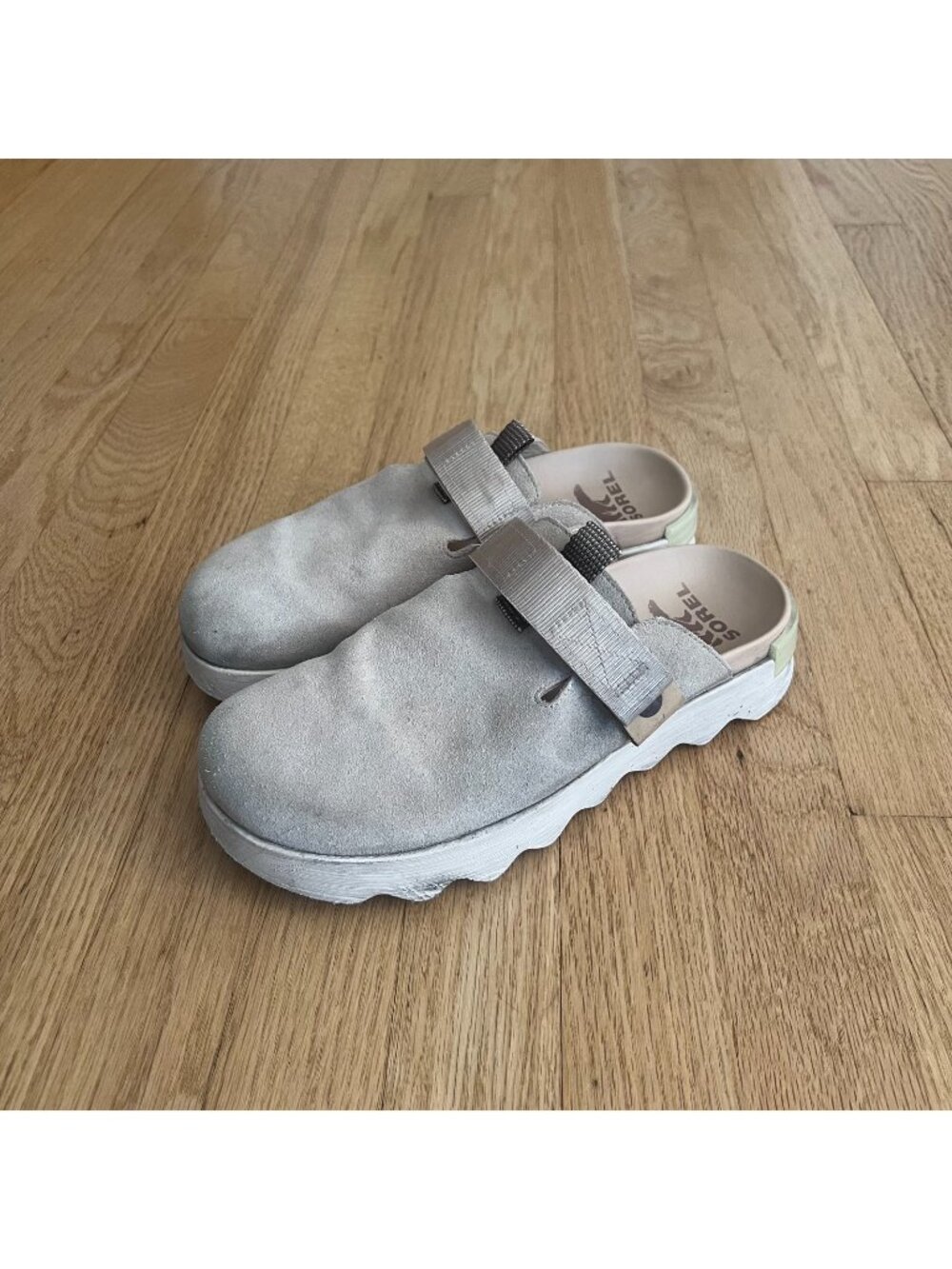 Sorel Viibe Leather Clogs Taupe Suede Women's Size 8.5